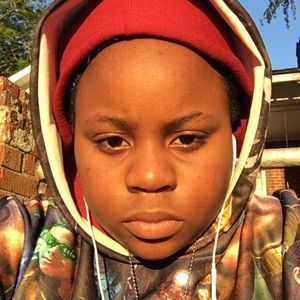 Meet your Posher, Ayana